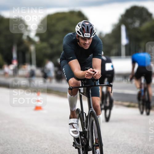 16.08.2026 - KN Förde Triathlon 2026 H.Heesch http://msf.ph/oto/9986251 16.08.2026 13:09:14 Radfahren 519, 520, 522, 525, 551 meine-sportfotos.de