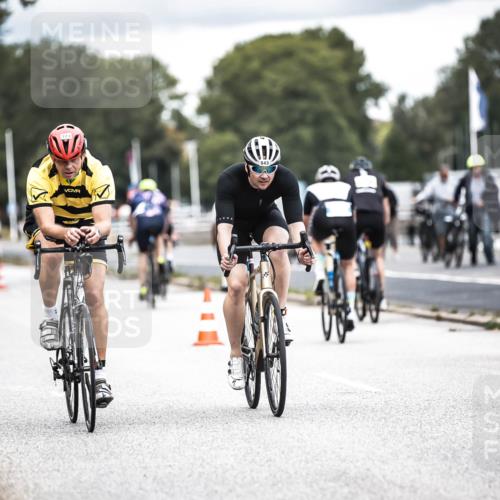 16.08.2026 - KN Förde Triathlon 2026 H.Heesch http://msf.ph/oto/9986264 16.08.2026 13:09:30 Radfahren 543, 552, 720, 723 meine-sportfotos.de