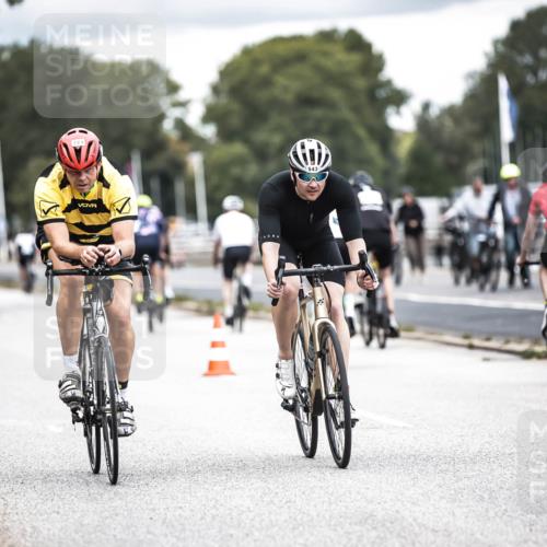 16.08.2026 - KN Förde Triathlon 2026 H.Heesch http://msf.ph/oto/9986267 16.08.2026 13:09:30 Radfahren 543, 552, 720, 723 meine-sportfotos.de