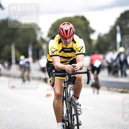 16.08.2026 - KN Förde Triathlon 2026 H.Heesch http://msf.ph/oto/9986273 16.08.2026 13:09:31 Radfahren 543, 552, 596, 720, 723 meine-sportfotos.de