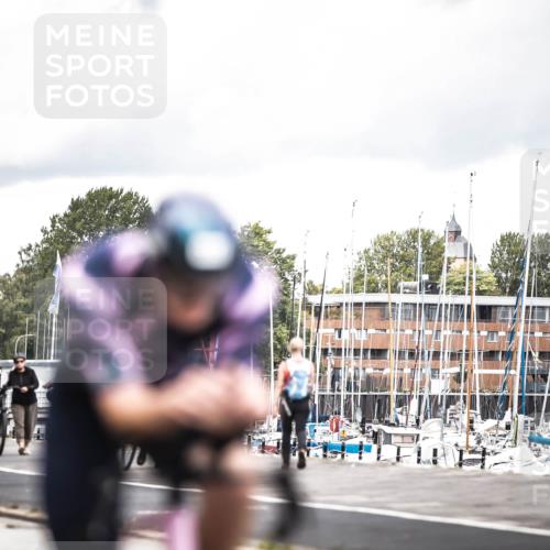16.08.2026 - KN Förde Triathlon 2026 H.Heesch http://msf.ph/oto/9986283 16.08.2026 13:09:35 Radfahren 552, 596 meine-sportfotos.de