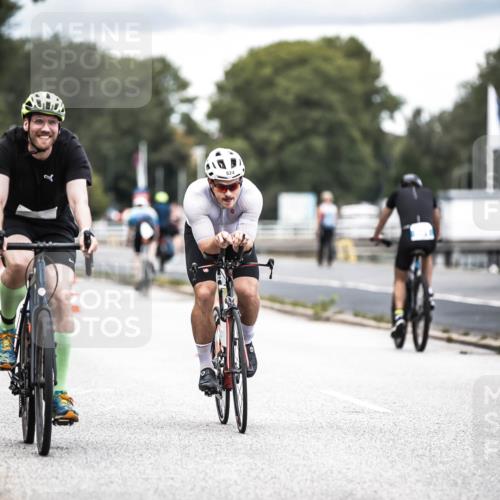 16.08.2026 - KN Förde Triathlon 2026 H.Heesch http://msf.ph/oto/9986349 16.08.2026 13:10:03 Radfahren 504, 524, 595, 701, 704, 743 meine-sportfotos.de