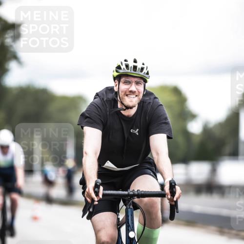 16.08.2026 - KN Förde Triathlon 2026 H.Heesch http://msf.ph/oto/9986358 16.08.2026 13:10:04 Radfahren 504, 524, 595, 701, 704, 743 meine-sportfotos.de