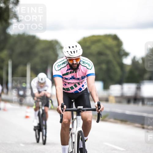 16.08.2026 - KN Förde Triathlon 2026 H.Heesch http://msf.ph/oto/9986394 16.08.2026 13:10:12 Radfahren 594, 710, 718, 732 meine-sportfotos.de
