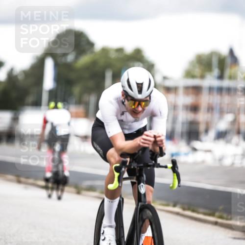 16.08.2026 - KN Förde Triathlon 2026 H.Heesch http://msf.ph/oto/9986405 16.08.2026 13:10:13 Radfahren 592, 594, 710, 718, 732 meine-sportfotos.de