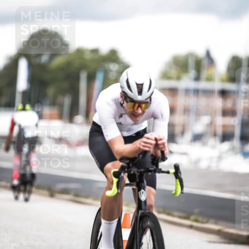 16.08.2026 - KN Förde Triathlon 2026 H.Heesch http://msf.ph/oto/9986406 16.08.2026 13:10:13 Radfahren 592, 594, 710, 718, 732 meine-sportfotos.de