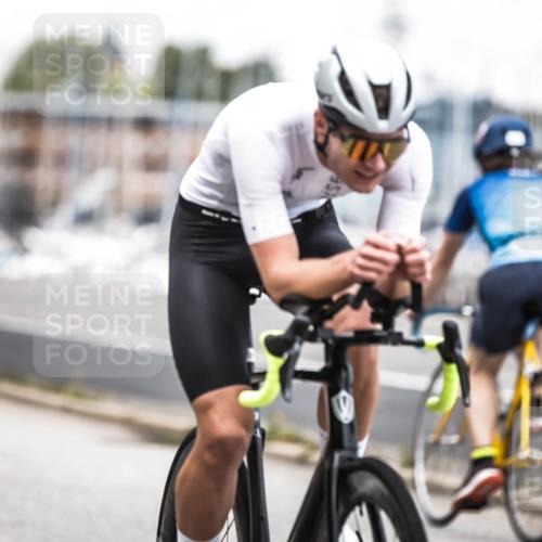 16.08.2026 - KN Förde Triathlon 2026 H.Heesch http://msf.ph/oto/9986411 16.08.2026 13:10:13 Radfahren 592, 594, 710, 718, 732 meine-sportfotos.de