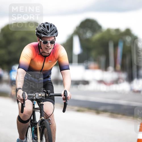 16.08.2026 - KN Förde Triathlon 2026 H.Heesch http://msf.ph/oto/9986432 16.08.2026 13:10:18 Radfahren 592, 710 meine-sportfotos.de