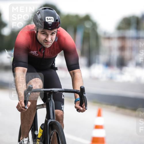 16.08.2026 - KN Förde Triathlon 2026 H.Heesch http://msf.ph/oto/9986471 16.08.2026 13:10:42 Radfahren 541, 544, 549, 556 meine-sportfotos.de