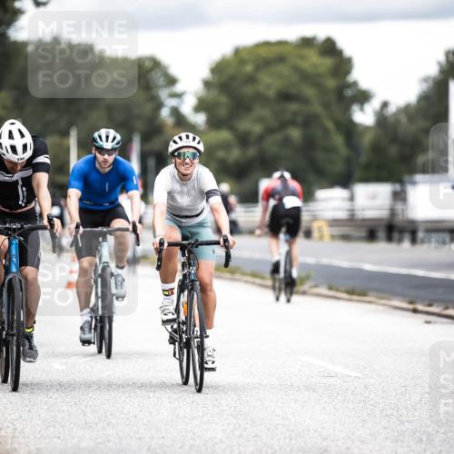 16.08.2026 - KN Förde Triathlon 2026 H.Heesch http://msf.ph/oto/9986477 16.08.2026 13:10:51 Radfahren 590, 602, 607, 722, 733, 747 meine-sportfotos.de