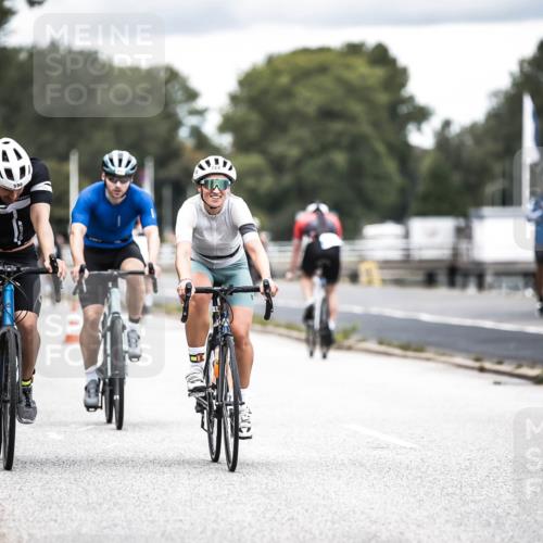 16.08.2026 - KN Förde Triathlon 2026 H.Heesch http://msf.ph/oto/9986478 16.08.2026 13:10:51 Radfahren 590, 602, 607, 722, 733, 747 meine-sportfotos.de