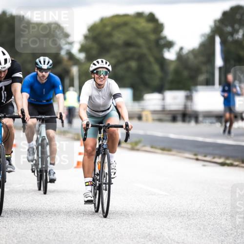 16.08.2026 - KN Förde Triathlon 2026 H.Heesch http://msf.ph/oto/9986483 16.08.2026 13:10:52 Radfahren 590, 602, 607, 722 meine-sportfotos.de