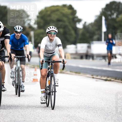 16.08.2026 - KN Förde Triathlon 2026 H.Heesch http://msf.ph/oto/9986485 16.08.2026 13:10:52 Radfahren 590, 602, 607, 722 meine-sportfotos.de