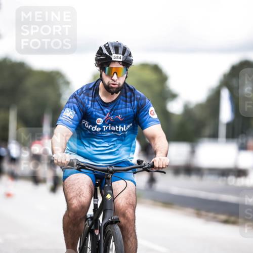 16.08.2026 - KN Förde Triathlon 2026 H.Heesch http://msf.ph/oto/9986569 16.08.2026 13:11:12 Radfahren 577, 584, 706 meine-sportfotos.de