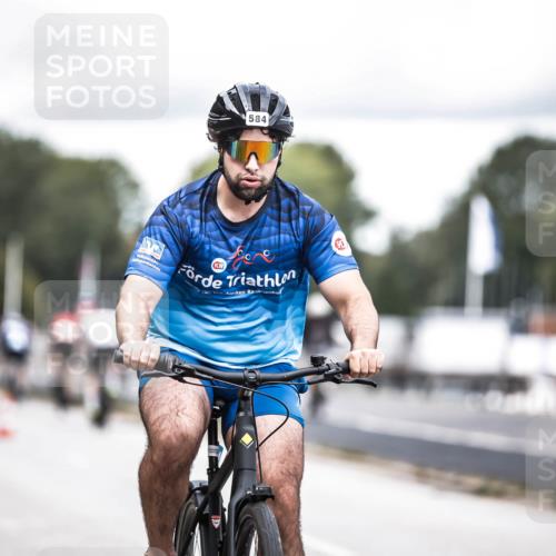 16.08.2026 - KN Förde Triathlon 2026 H.Heesch http://msf.ph/oto/9986570 16.08.2026 13:11:12 Radfahren 577, 584, 706 meine-sportfotos.de