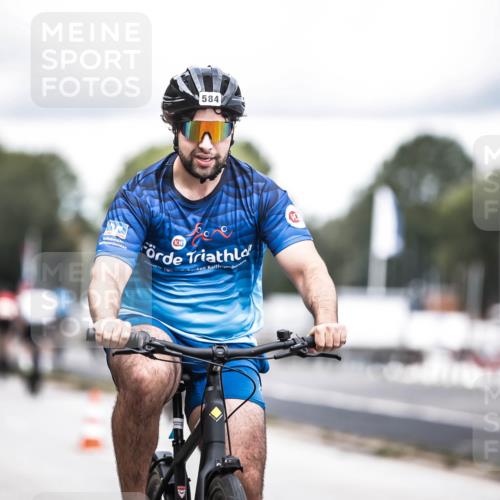 16.08.2026 - KN Förde Triathlon 2026 H.Heesch http://msf.ph/oto/9986572 16.08.2026 13:11:12 Radfahren 577, 584, 706 meine-sportfotos.de