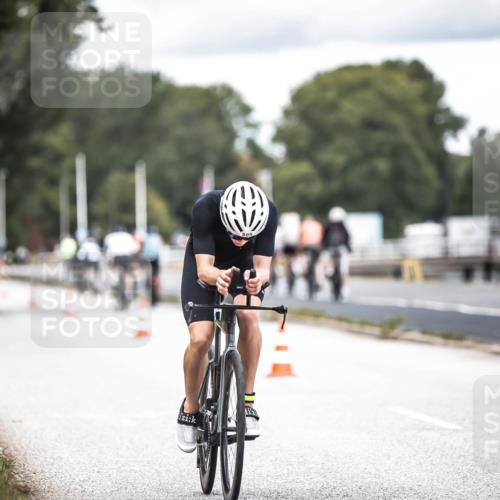 16.08.2026 - KN Förde Triathlon 2026 H.Heesch http://msf.ph/oto/9986576 16.08.2026 13:11:15 Radfahren 577, 584, 706 meine-sportfotos.de