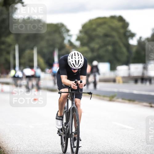 16.08.2026 - KN Förde Triathlon 2026 H.Heesch http://msf.ph/oto/9986578 16.08.2026 13:11:15 Radfahren 577, 584, 706 meine-sportfotos.de
