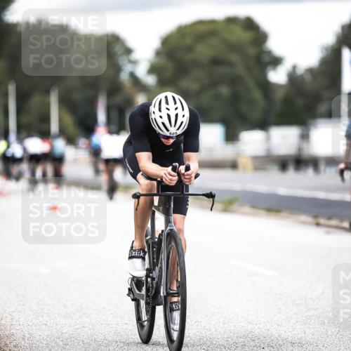 16.08.2026 - KN Förde Triathlon 2026 H.Heesch http://msf.ph/oto/9986580 16.08.2026 13:11:15 Radfahren 577, 584, 706 meine-sportfotos.de