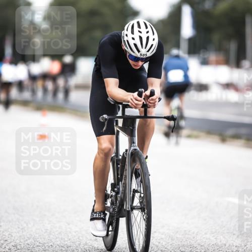 16.08.2026 - KN Förde Triathlon 2026 H.Heesch http://msf.ph/oto/9986586 16.08.2026 13:11:15 Radfahren 577, 584, 706 meine-sportfotos.de