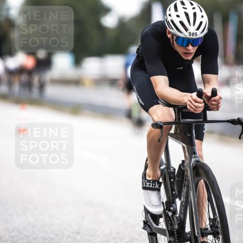 16.08.2026 - KN Förde Triathlon 2026 H.Heesch http://msf.ph/oto/9986590 16.08.2026 13:11:15 Radfahren 577, 584, 706 meine-sportfotos.de