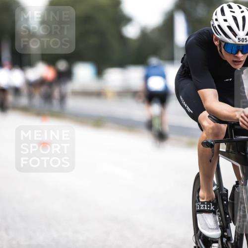 16.08.2026 - KN Förde Triathlon 2026 H.Heesch http://msf.ph/oto/9986591 16.08.2026 13:11:15 Radfahren 577, 584, 706 meine-sportfotos.de