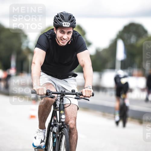 16.08.2026 - KN Förde Triathlon 2026 H.Heesch http://msf.ph/oto/9986609 16.08.2026 13:11:22 Radfahren 572, 576, 604, 608, 703, 716 meine-sportfotos.de