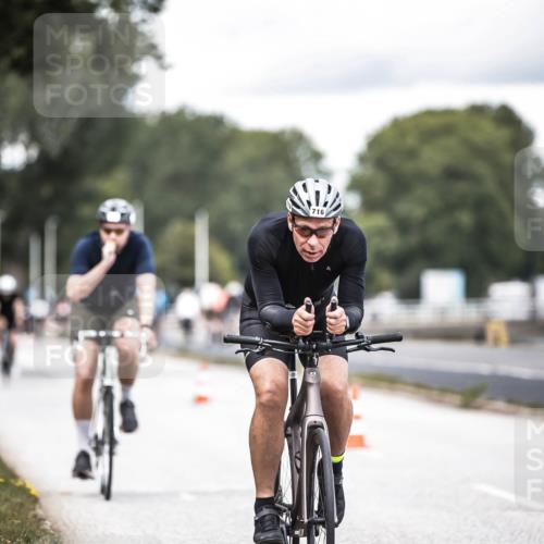 16.08.2026 - KN Förde Triathlon 2026 H.Heesch http://msf.ph/oto/9986617 16.08.2026 13:11:24 Radfahren 557, 572, 576, 604, 608, 703, 716 meine-sportfotos.de