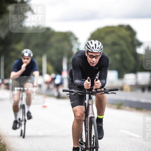 16.08.2026 - KN Förde Triathlon 2026 H.Heesch http://msf.ph/oto/9986621 16.08.2026 13:11:24 Radfahren 557, 572, 576, 604, 608, 703, 716 meine-sportfotos.de
