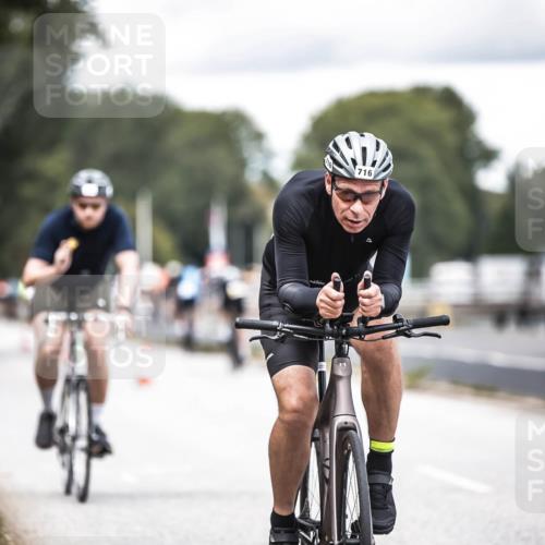 16.08.2026 - KN Förde Triathlon 2026 H.Heesch http://msf.ph/oto/9986623 16.08.2026 13:11:24 Radfahren 557, 572, 576, 604, 608, 703, 716 meine-sportfotos.de