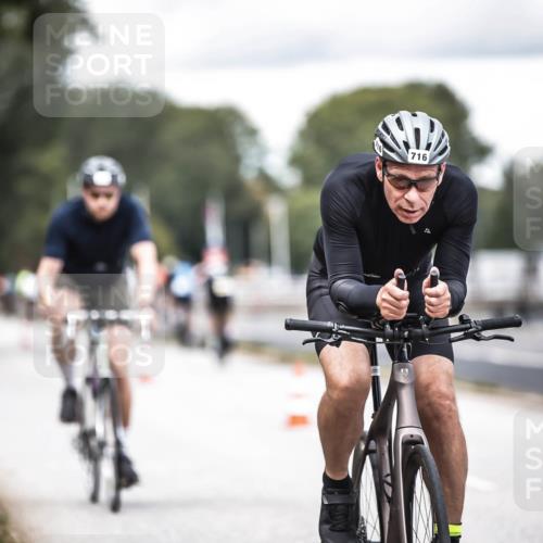 16.08.2026 - KN Förde Triathlon 2026 H.Heesch http://msf.ph/oto/9986626 16.08.2026 13:11:24 Radfahren 557, 572, 576, 604, 608, 703, 716 meine-sportfotos.de