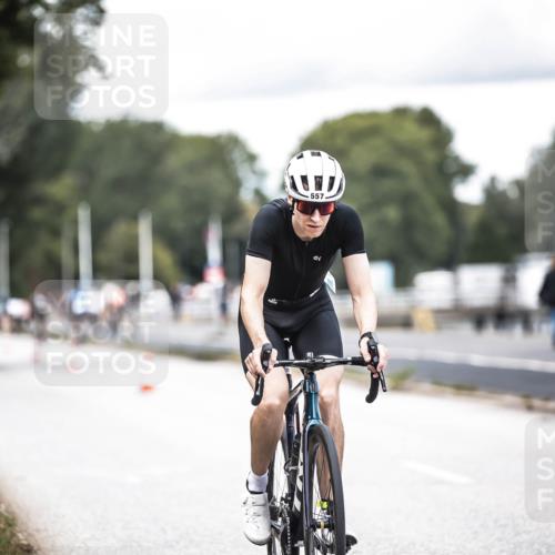16.08.2026 - KN Förde Triathlon 2026 H.Heesch http://msf.ph/oto/9986641 16.08.2026 13:11:29 Radfahren 508, 557, 576, 604, 608, 703 meine-sportfotos.de