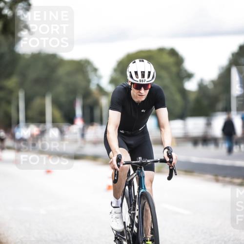 16.08.2026 - KN Förde Triathlon 2026 H.Heesch http://msf.ph/oto/9986643 16.08.2026 13:11:29 Radfahren 508, 557, 576, 604, 608, 703 meine-sportfotos.de