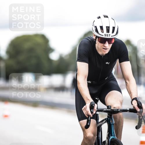 16.08.2026 - KN Förde Triathlon 2026 H.Heesch http://msf.ph/oto/9986652 16.08.2026 13:11:29 Radfahren 508, 557, 576, 604, 608, 703 meine-sportfotos.de