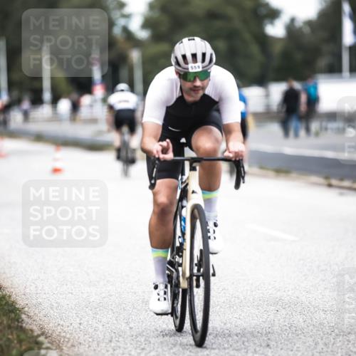 16.08.2026 - KN Förde Triathlon 2026 H.Heesch http://msf.ph/oto/9986662 16.08.2026 13:11:35 Radfahren 508, 558, 559 meine-sportfotos.de