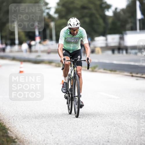 16.08.2026 - KN Förde Triathlon 2026 H.Heesch http://msf.ph/oto/9986709 16.08.2026 13:11:48 Radfahren 522, 702 meine-sportfotos.de