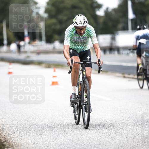 16.08.2026 - KN Förde Triathlon 2026 H.Heesch http://msf.ph/oto/9986713 16.08.2026 13:11:48 Radfahren 522, 702 meine-sportfotos.de