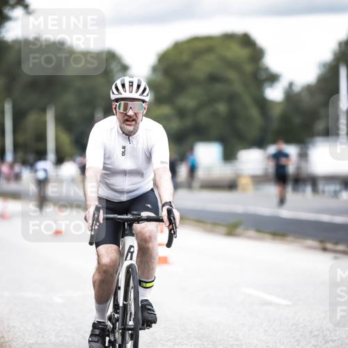 16.08.2026 - KN Förde Triathlon 2026 H.Heesch http://msf.ph/oto/9986727 16.08.2026 13:11:54 Radfahren 533, 737 meine-sportfotos.de