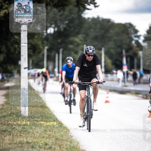 16.08.2026 - KN Förde Triathlon 2026 H.Heesch http://msf.ph/oto/9986740 16.08.2026 13:12:05 Radfahren 512, 555, 589, 705, 726, 729, 739, 746 meine-sportfotos.de