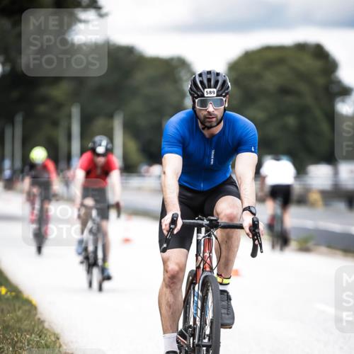 16.08.2026 - KN Förde Triathlon 2026 H.Heesch http://msf.ph/oto/9986757 16.08.2026 13:12:08 Radfahren 555, 578, 589, 705, 726, 729, 739, 746 meine-sportfotos.de