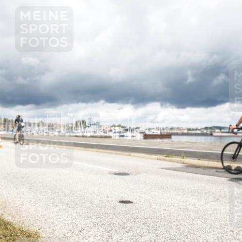 16.08.2026 - KN Förde Triathlon 2026 H.Heesch http://msf.ph/oto/9986768 16.08.2026 12:55:09 Radfahren 523, 555, 705, 733 meine-sportfotos.de