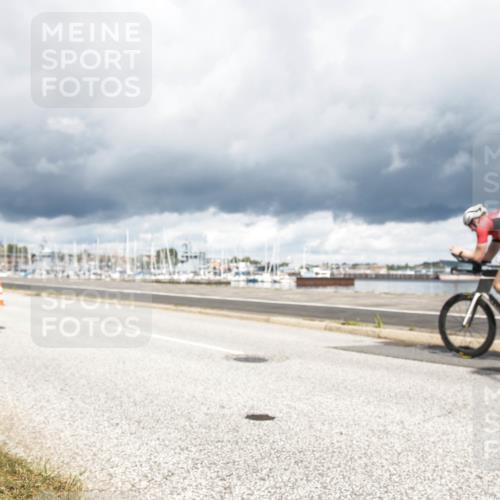 16.08.2026 - KN Förde Triathlon 2026 H.Heesch http://msf.ph/oto/9986770 16.08.2026 12:55:12 Radfahren 705, 706, 711, 733 meine-sportfotos.de