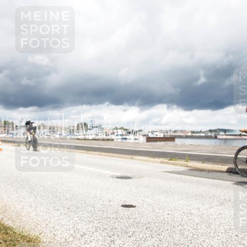 16.08.2026 - KN Förde Triathlon 2026 H.Heesch http://msf.ph/oto/9986774 16.08.2026 12:55:21 Radfahren 502, 514, 546, 572, 587 meine-sportfotos.de