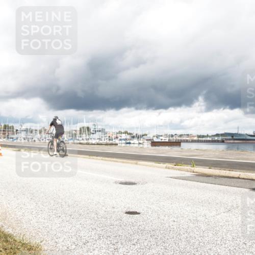 16.08.2026 - KN Förde Triathlon 2026 H.Heesch http://msf.ph/oto/9986866 16.08.2026 12:58:06 Radfahren 509, 513, 720, 722, 724, 727, 735, 740 meine-sportfotos.de