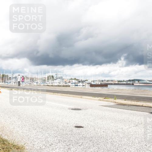 16.08.2026 - KN Förde Triathlon 2026 H.Heesch http://msf.ph/oto/9986884 16.08.2026 12:58:19 Radfahren 524, 551, 590, 594, 597, 607, 709, 743 meine-sportfotos.de