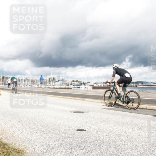 16.08.2026 - KN Förde Triathlon 2026 H.Heesch http://msf.ph/oto/9986894 16.08.2026 12:58:26 Radfahren 572, 590, 596, 600, 716 meine-sportfotos.de