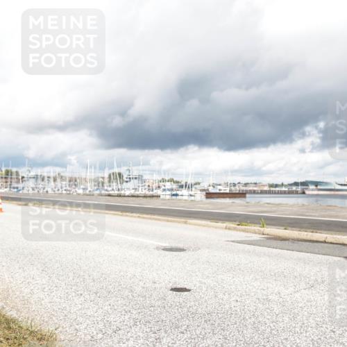 16.08.2026 - KN Förde Triathlon 2026 H.Heesch http://msf.ph/oto/9986931 16.08.2026 12:59:19 Radfahren 527, 584, 730 meine-sportfotos.de