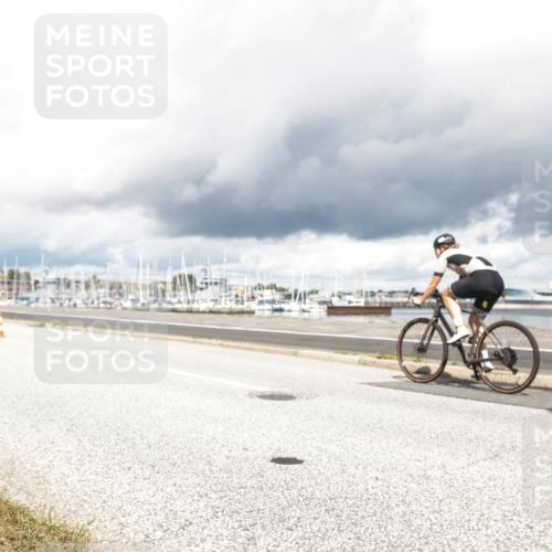 16.08.2026 - KN Förde Triathlon 2026 H.Heesch http://msf.ph/oto/9986934 16.08.2026 12:59:22 Radfahren 519, 527, 541, 584 meine-sportfotos.de