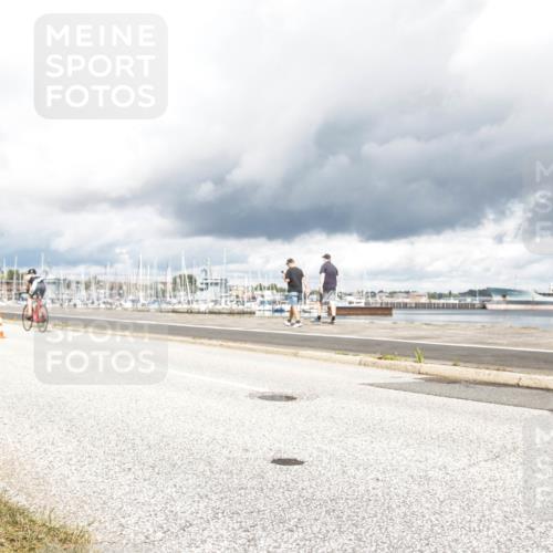 16.08.2026 - KN Förde Triathlon 2026 H.Heesch http://msf.ph/oto/9986966 16.08.2026 12:59:41 Radfahren 362, 507, 520, 604 meine-sportfotos.de