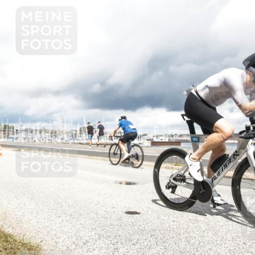 16.08.2026 - KN Förde Triathlon 2026 H.Heesch http://msf.ph/oto/9986972 16.08.2026 12:59:45 Radfahren 362, 506, 507, 520 meine-sportfotos.de